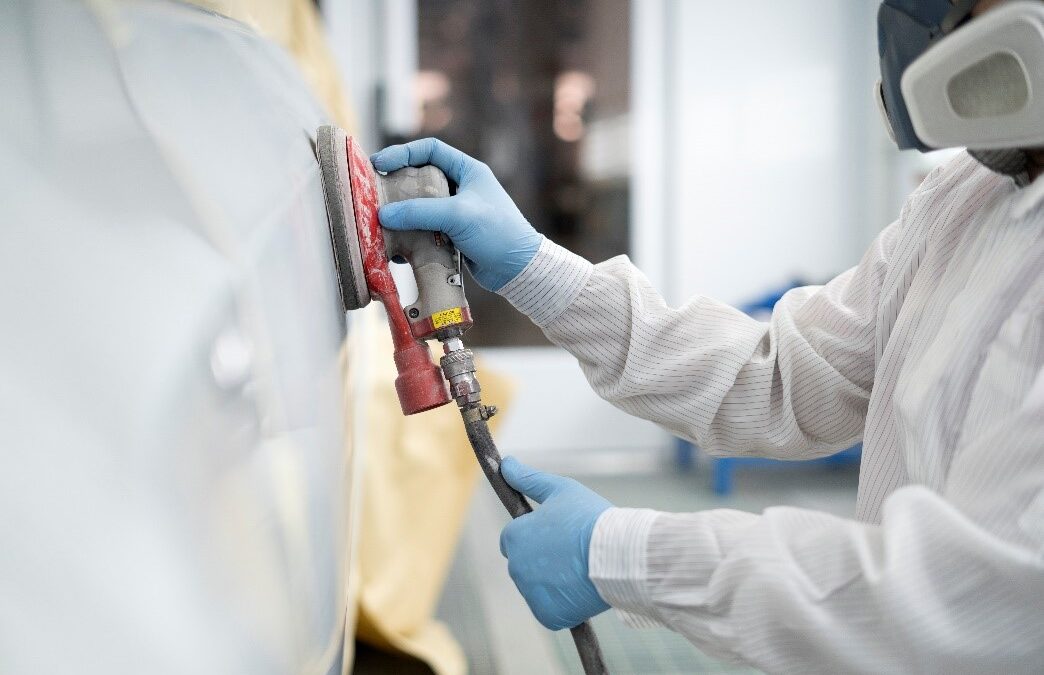 Here are reasons why you should stick to the same shop for all your auto body work.